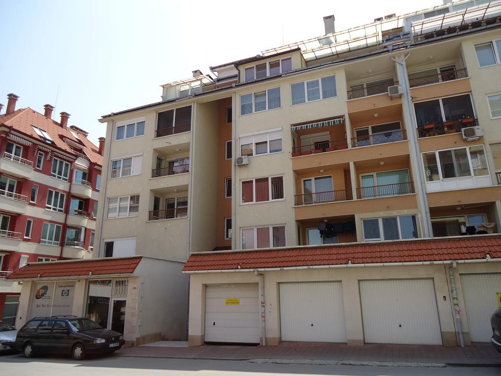 Block 531 Aparthouse Block 533 Hotel apartamentowy Sofia